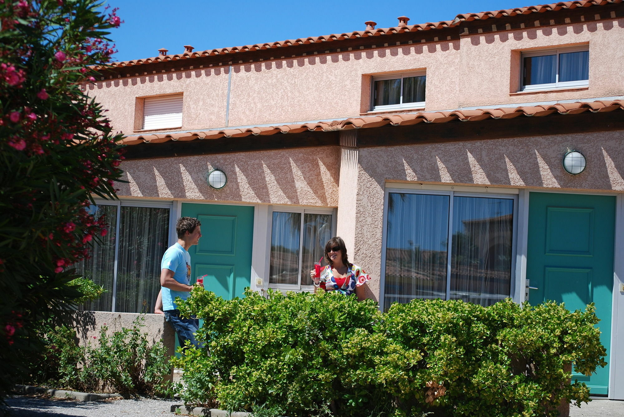 Lagrange Grand Bleu Vacances - Residence Les Jardins De Neptune سان سيبريان المظهر الخارجي الصورة