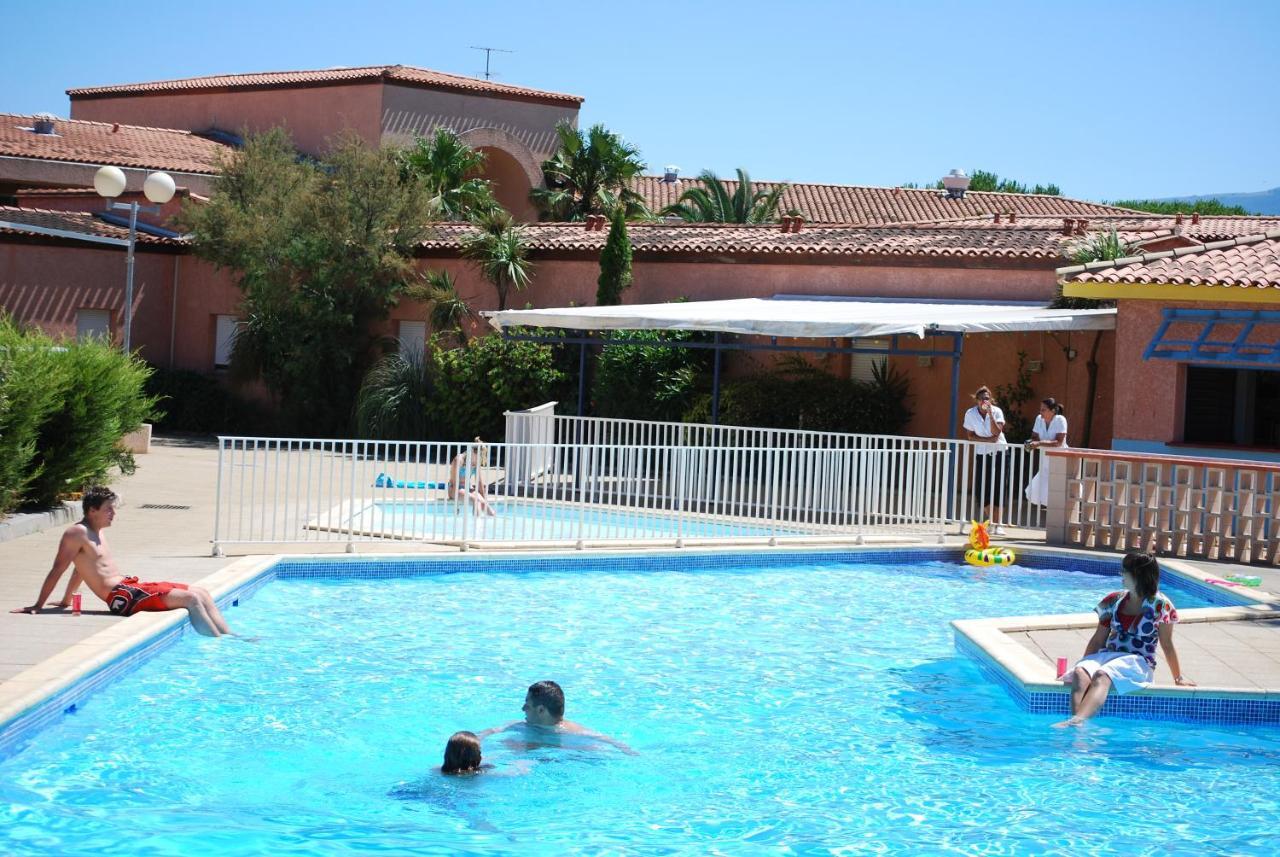 Lagrange Grand Bleu Vacances - Residence Les Jardins De Neptune سان سيبريان المظهر الخارجي الصورة